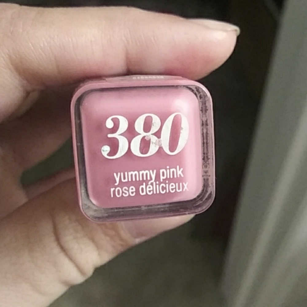 Covergirl yummy pink